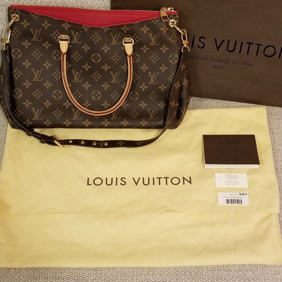 Louis Vuitton Handbags - LV’s Pallas handbag is perfect for work and play!